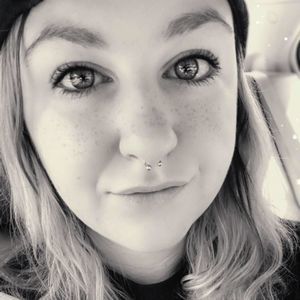 Meet your Posher, Sloan